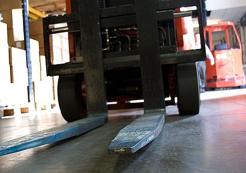 forklift 1796 640